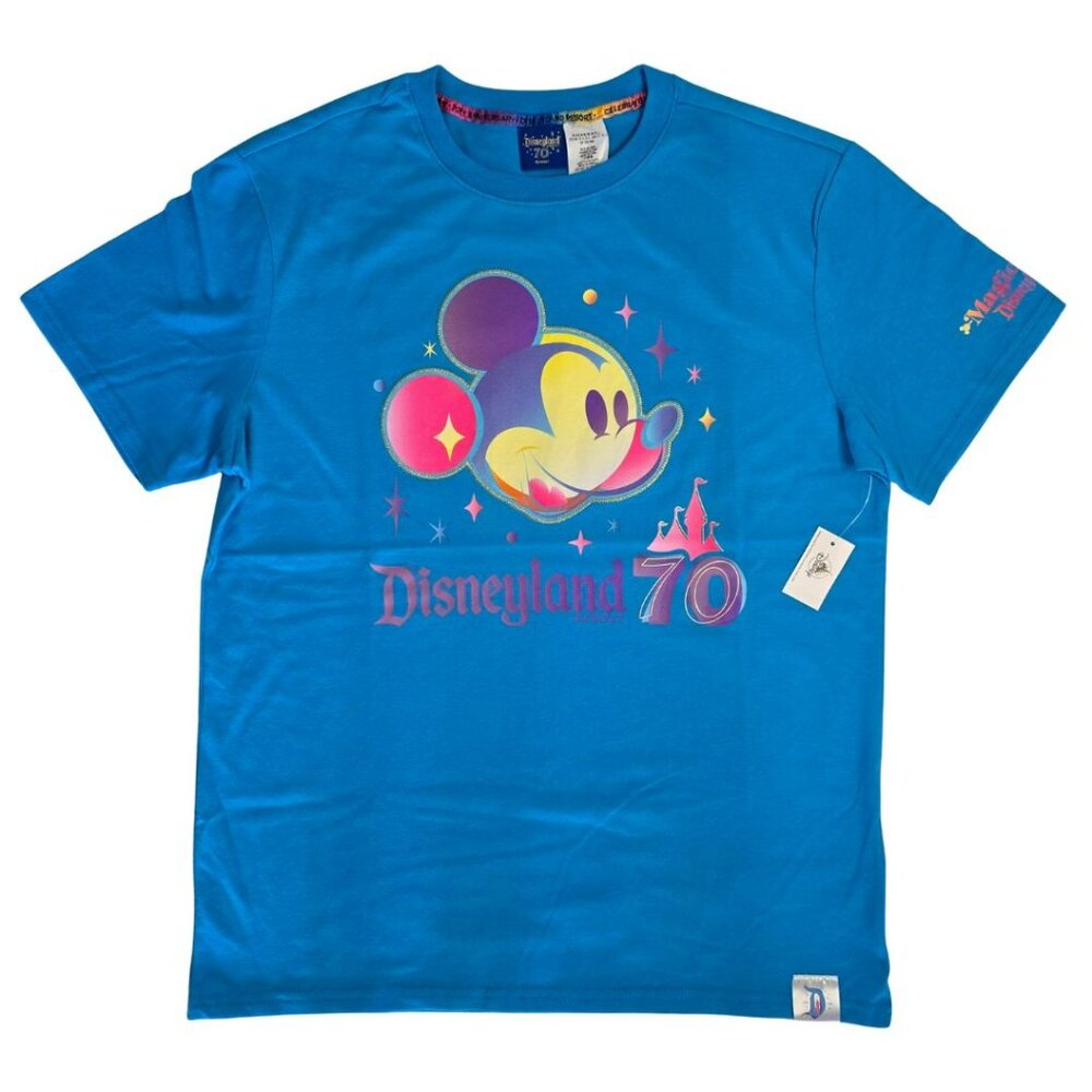NWT $40 Disney T-Shirt Size LARGE 2025 Disneyland 70th Anniversary Magic Key NEW